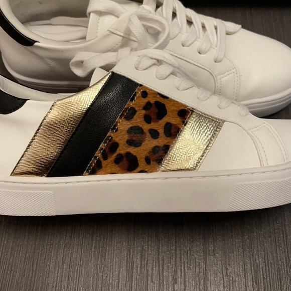 steve madden fone sneaker